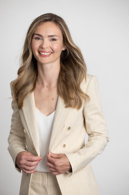 Dr Anna headshot 2025